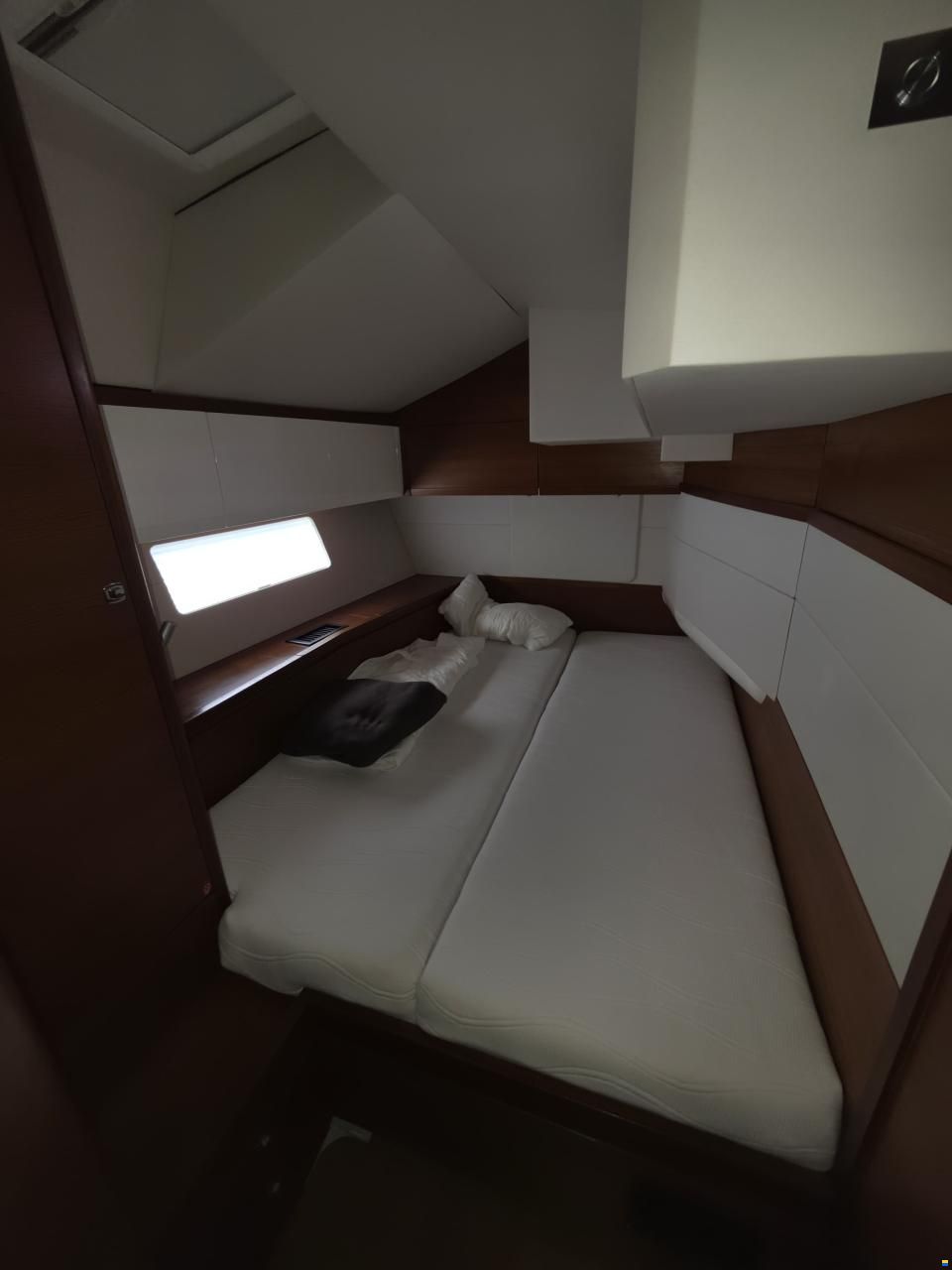 Bavaria C65 Lightwave
