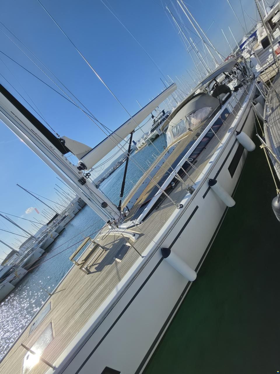 Bavaria C65 Lightwave