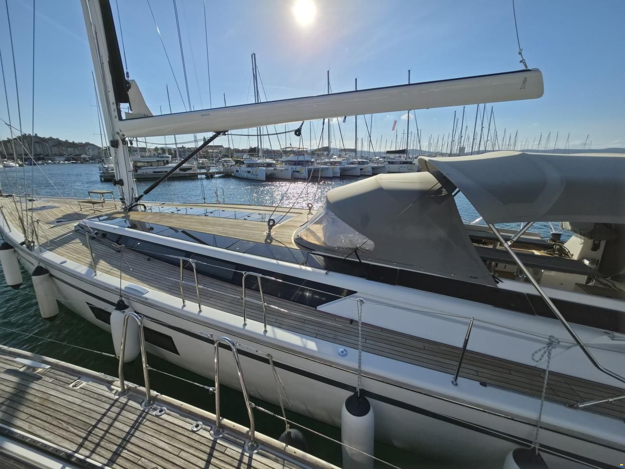 Bavaria C65 Lightwave