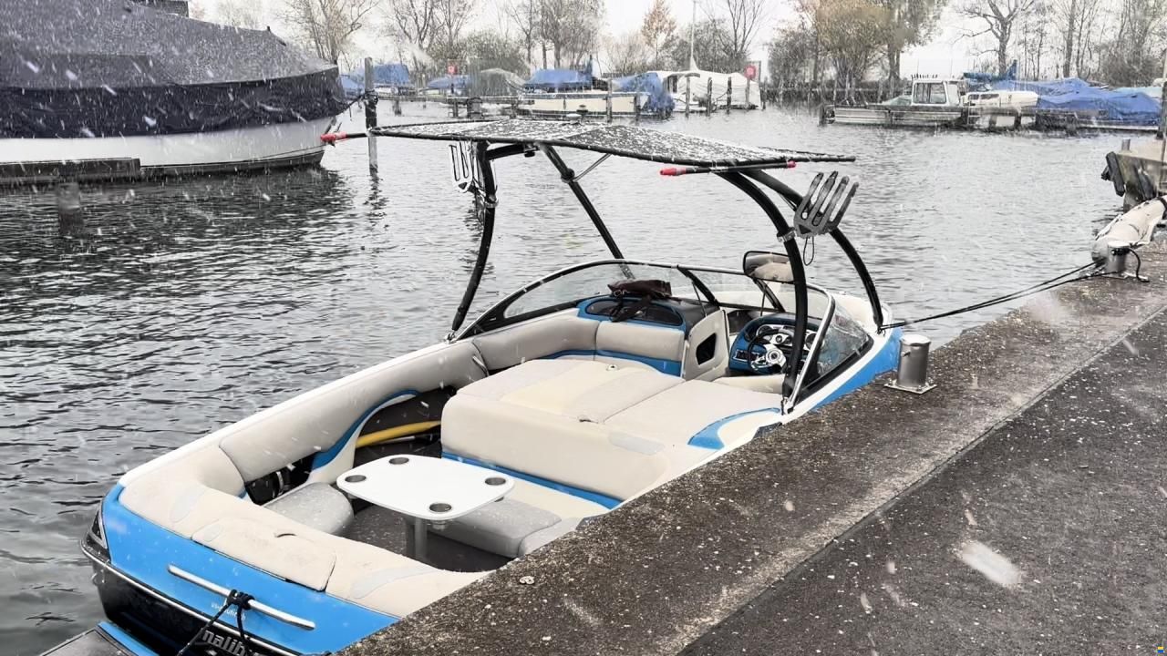 MALIBU WAKESETTER 21.5 XTI