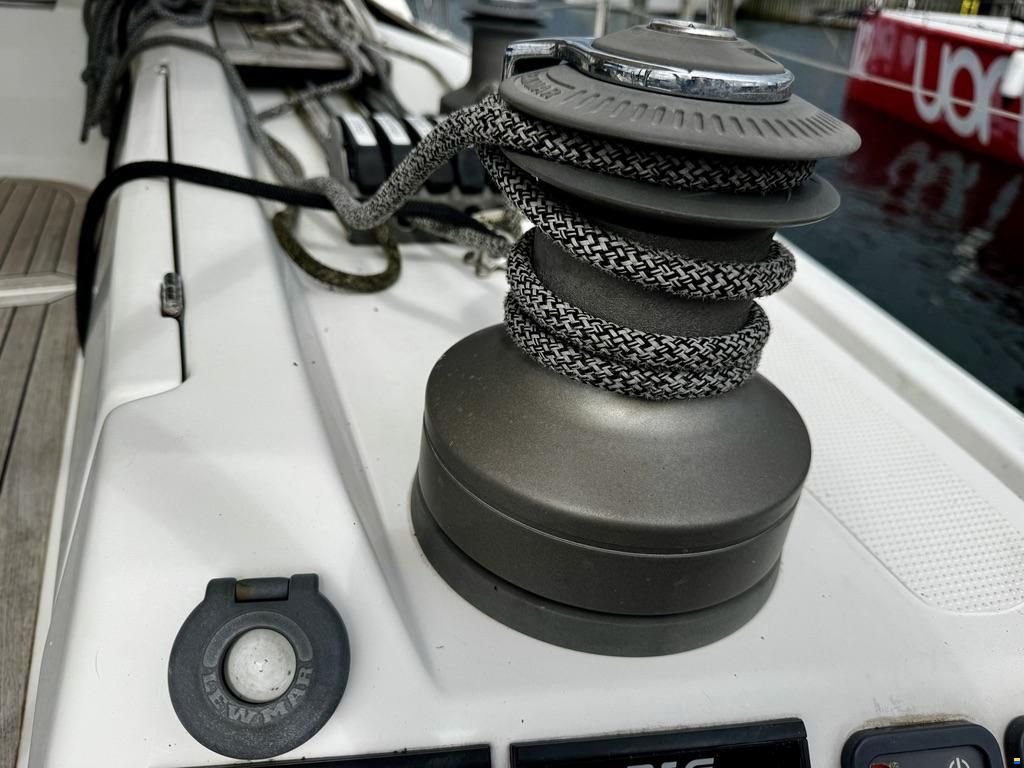 Hanse 445