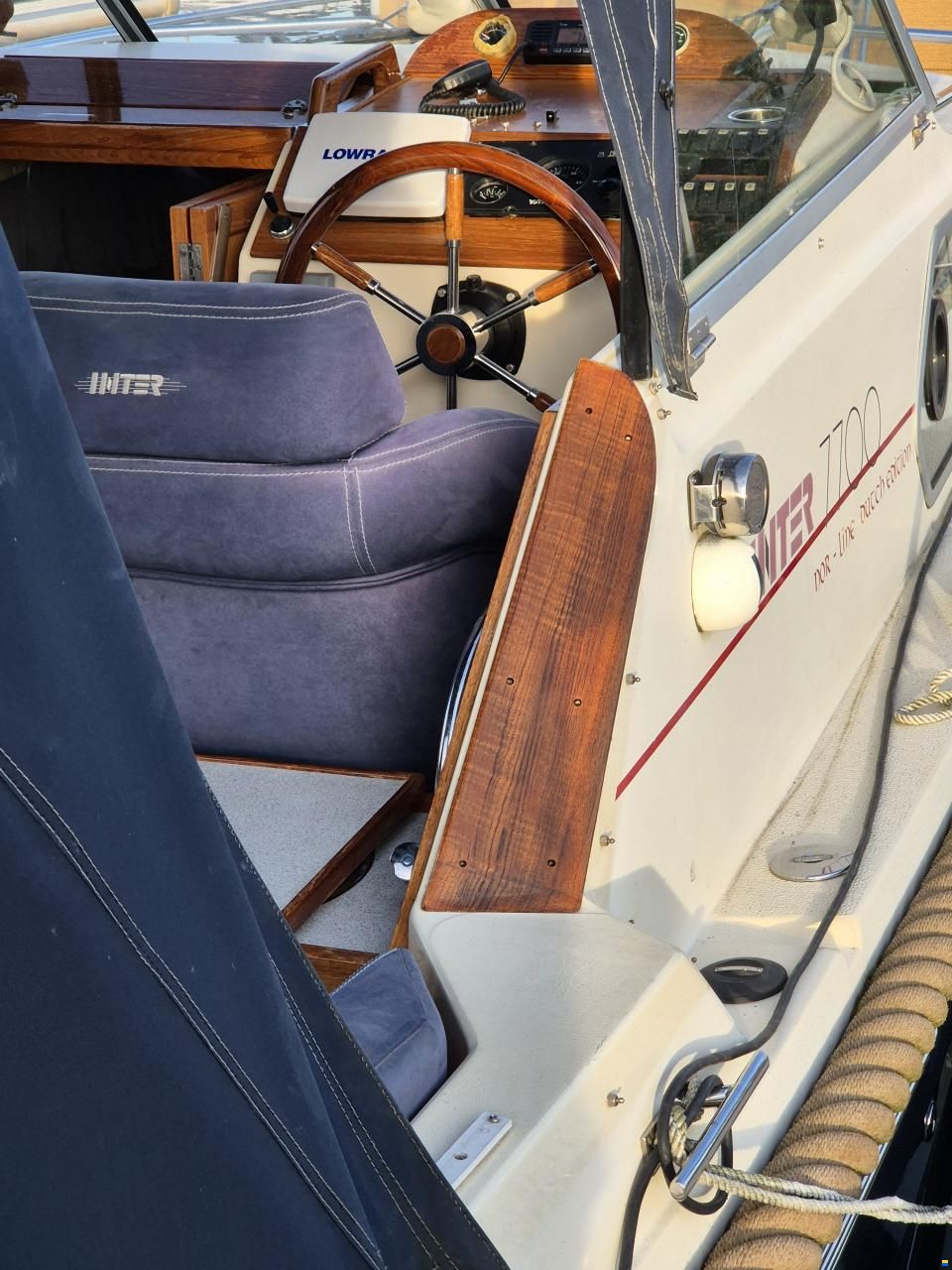 Inter 7700