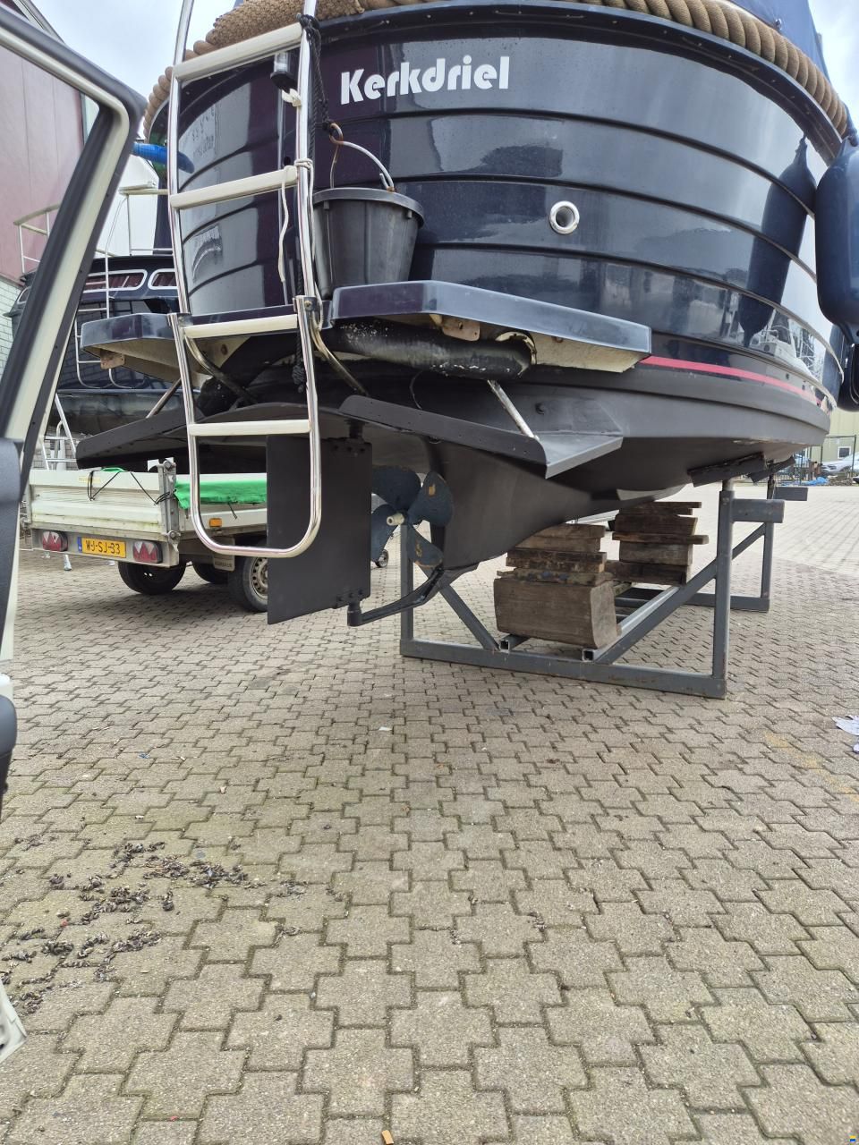 Inter 7700