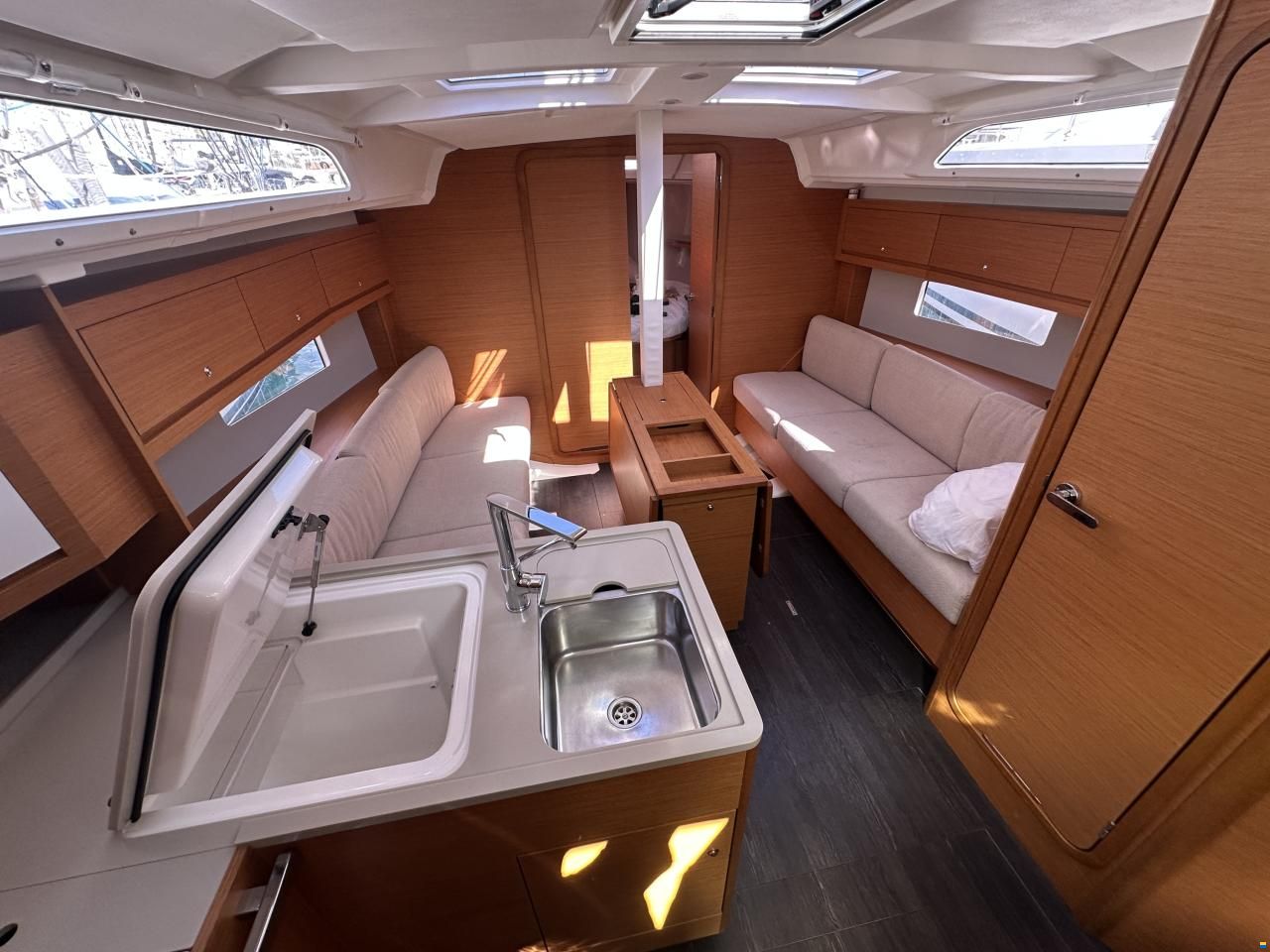 Dufour 37
