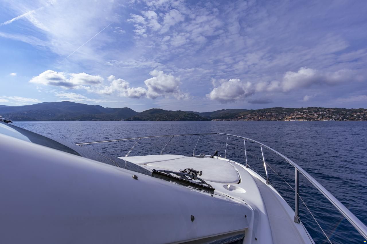 Ferretti 480 Fly