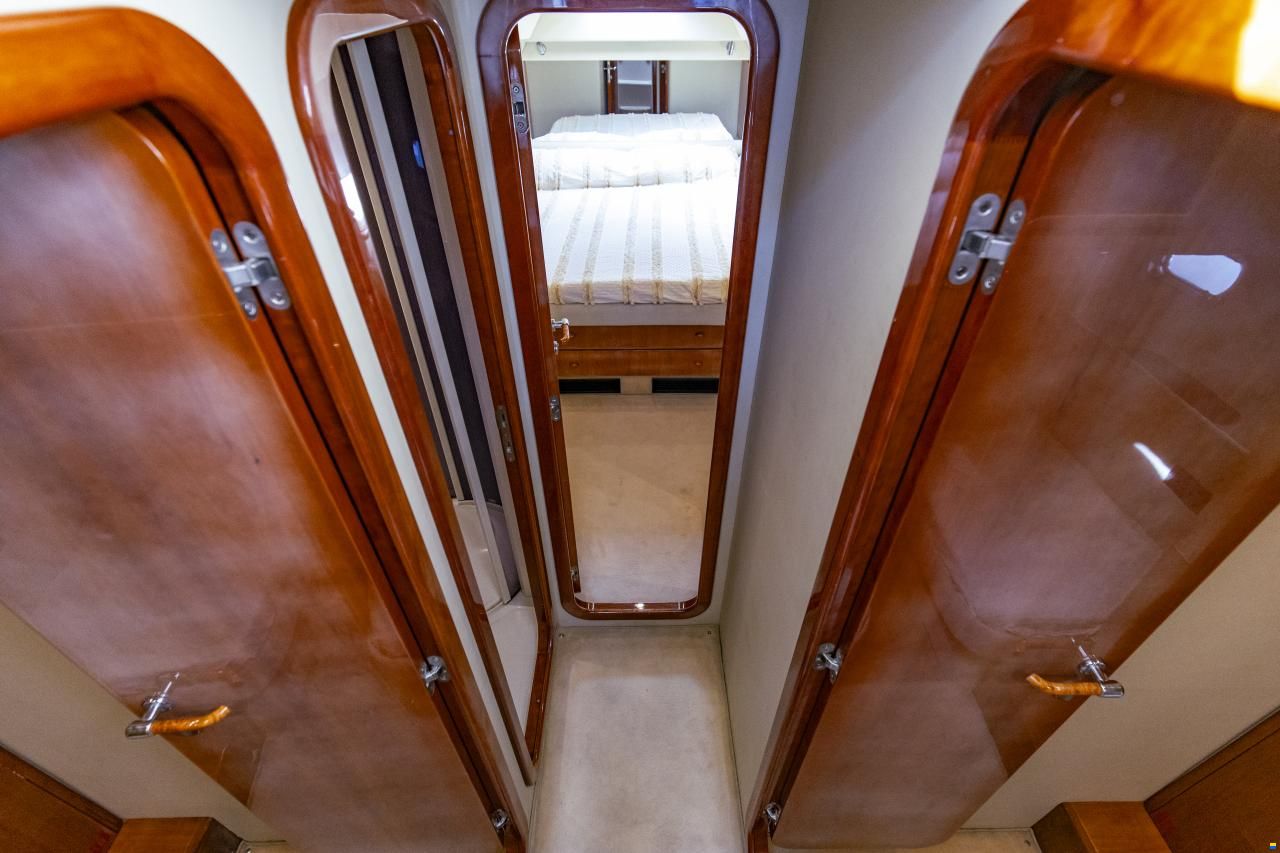 Ferretti 480 Fly
