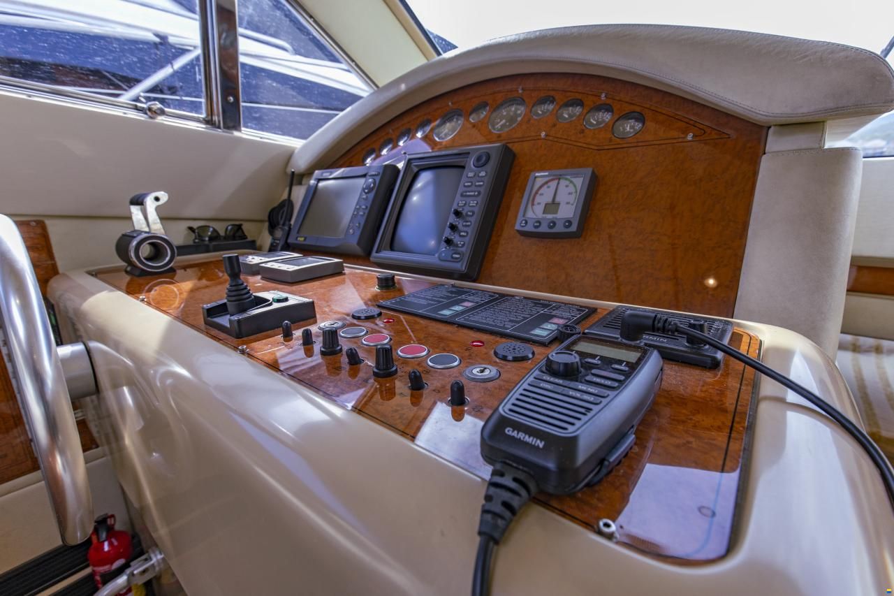 Ferretti 480 Fly