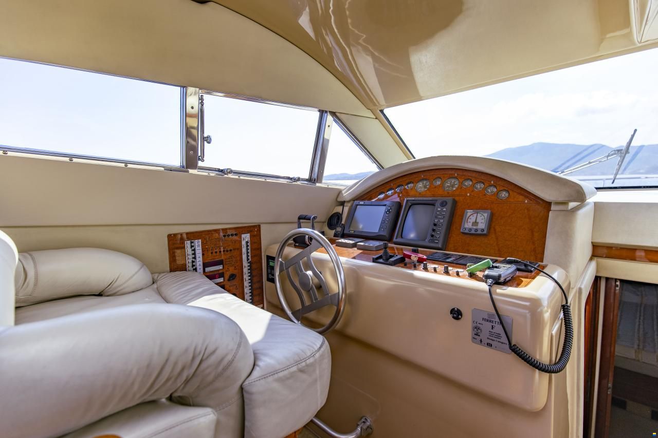 Ferretti 480 Fly