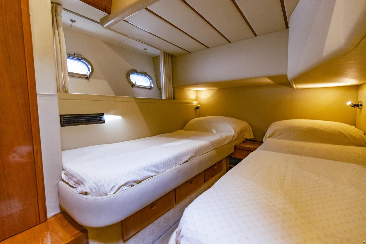 Ferretti 480 Fly