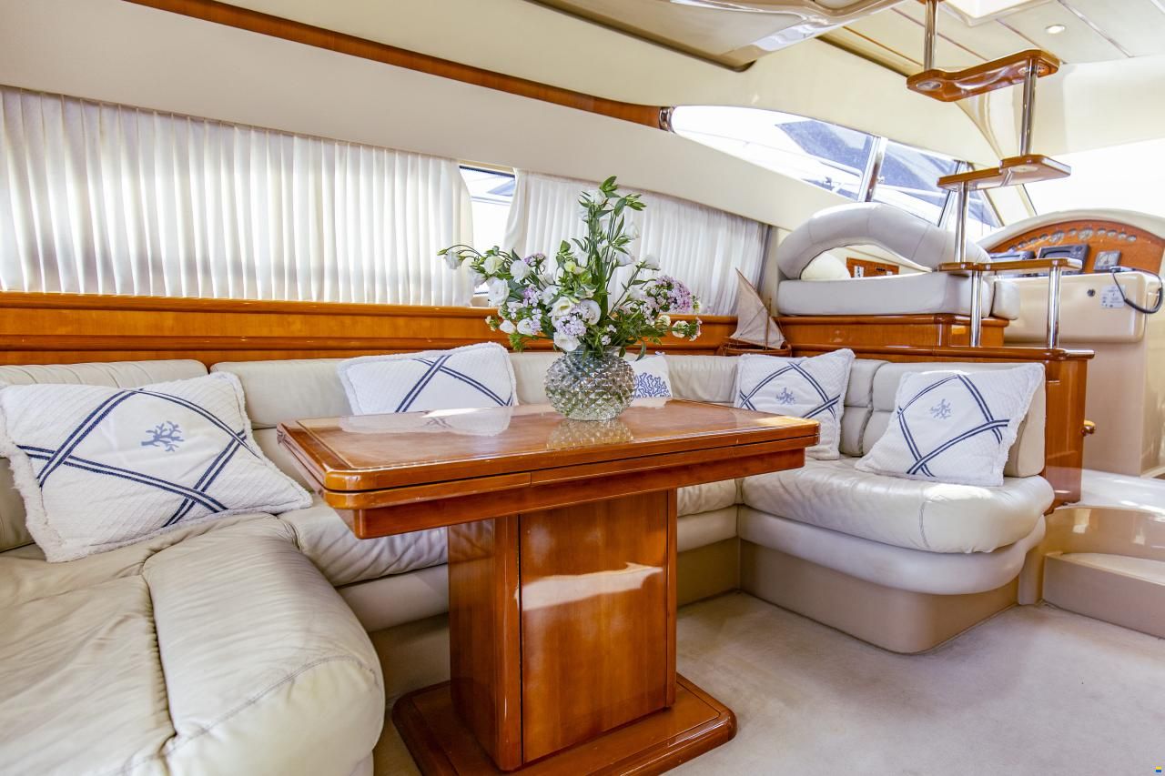 Ferretti 480 Fly