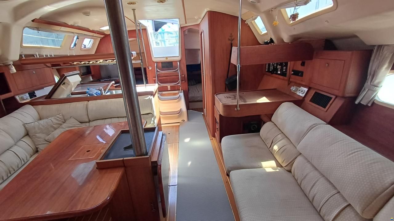 Hunter 410