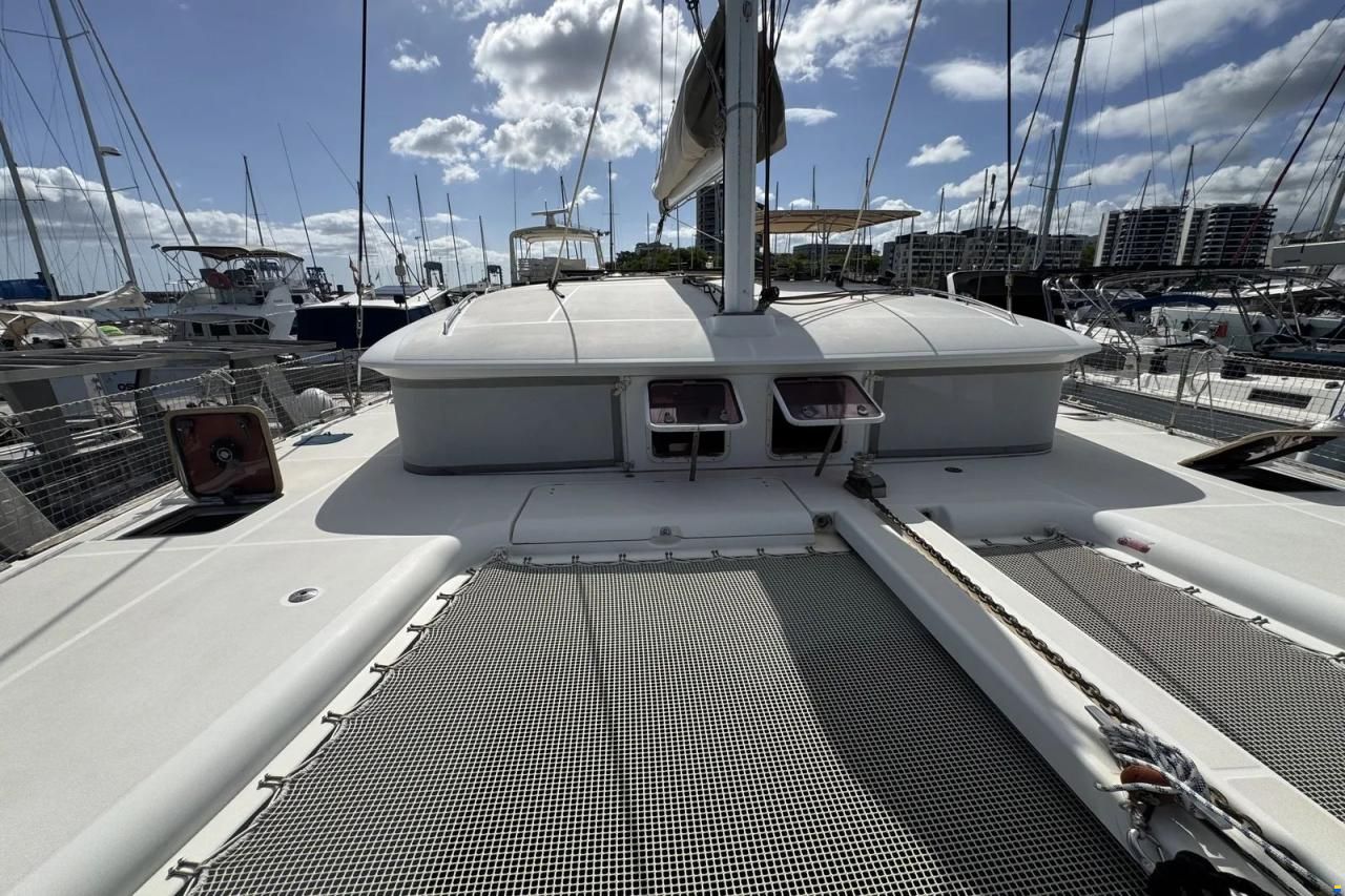 Lagoon 400