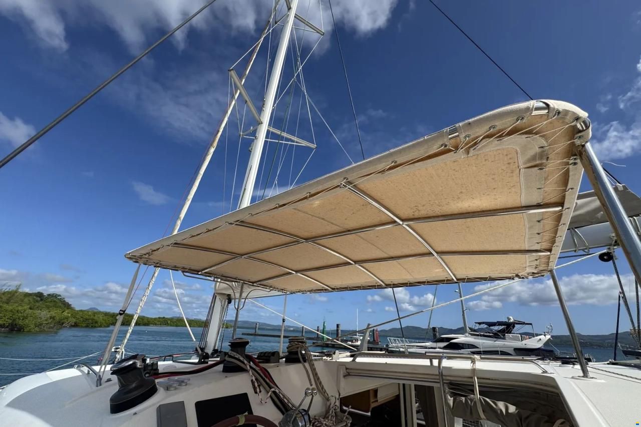 Lagoon 400