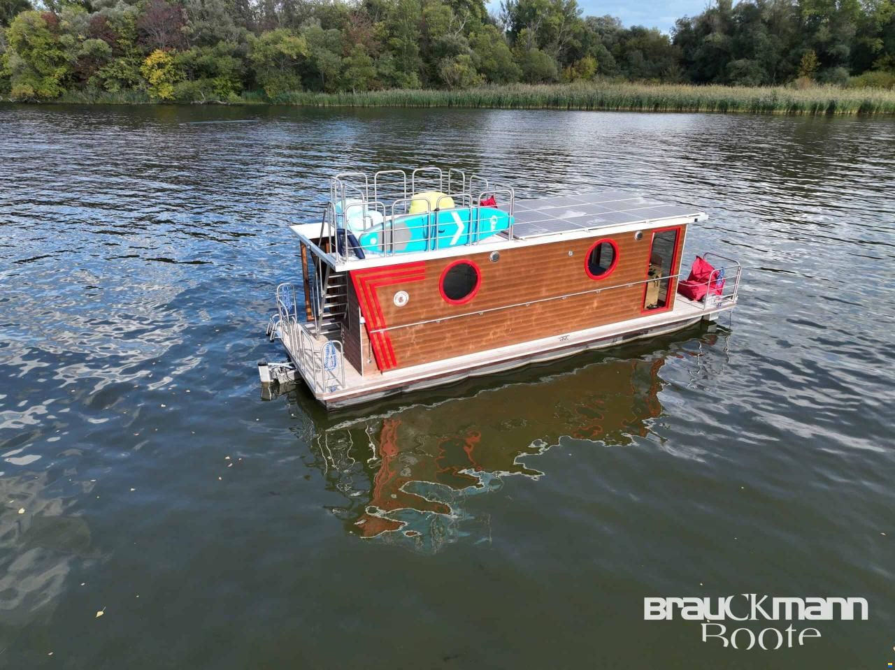 Nordic Season Solar Hausboot 2022