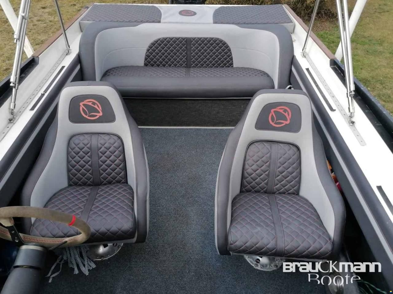 Manta Racing Boats Offshore Boot Manta