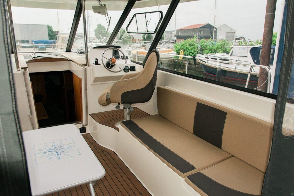 Delphia Escape 1350
