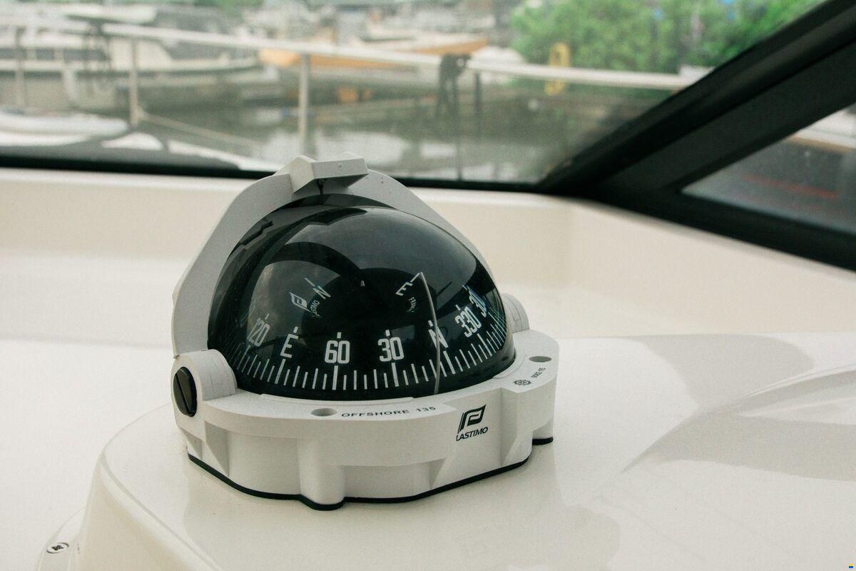 Delphia Escape 1350