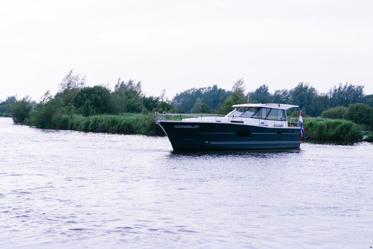 Delphia Escape 1350