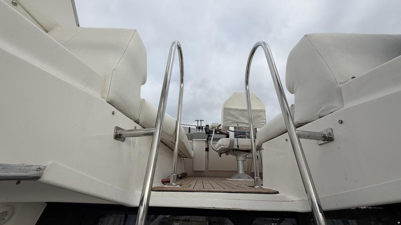 Bayliner 3688 Fly