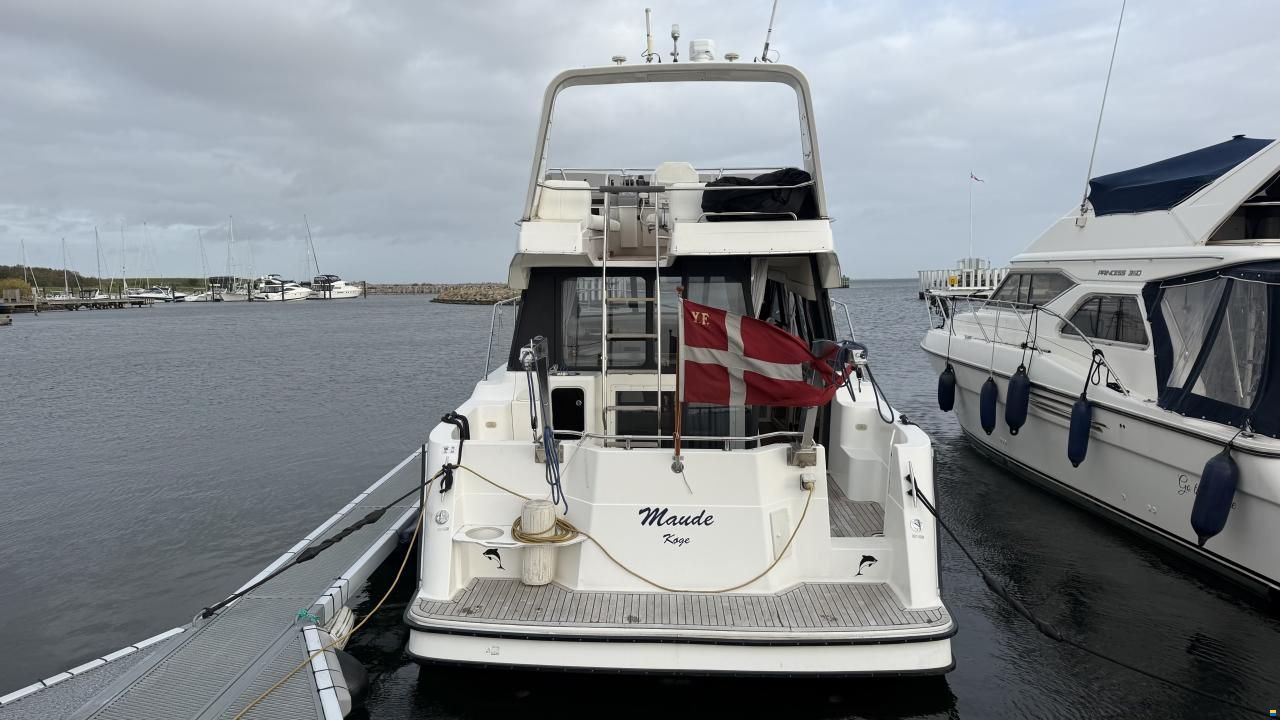 Bayliner 3688 Fly