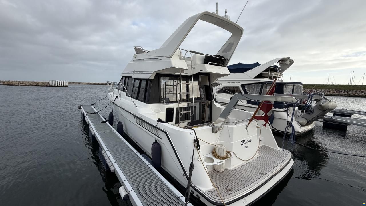Bayliner 3688 Fly