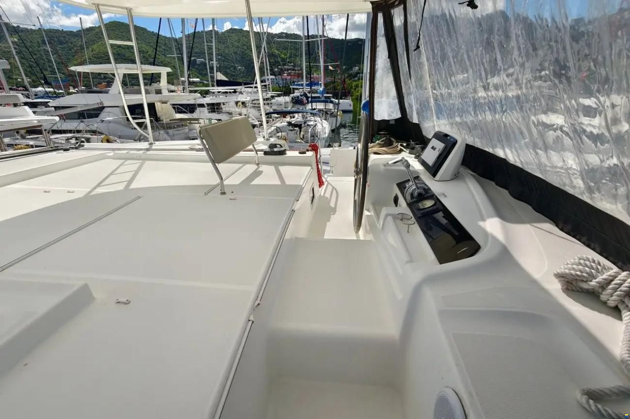 Lagoon 46