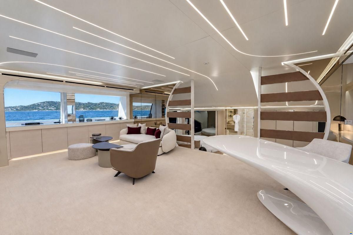 Overmarine Mangusta 165 REV
