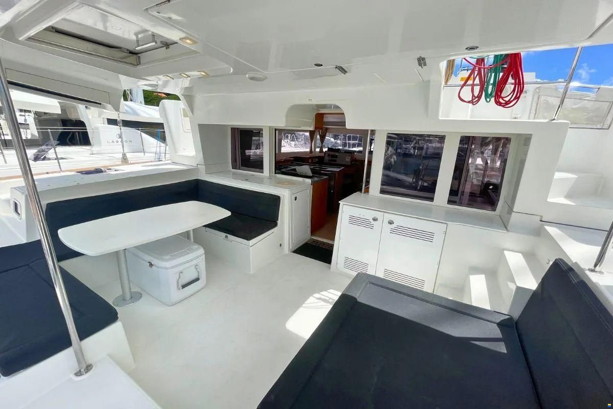 Lagoon 450 F