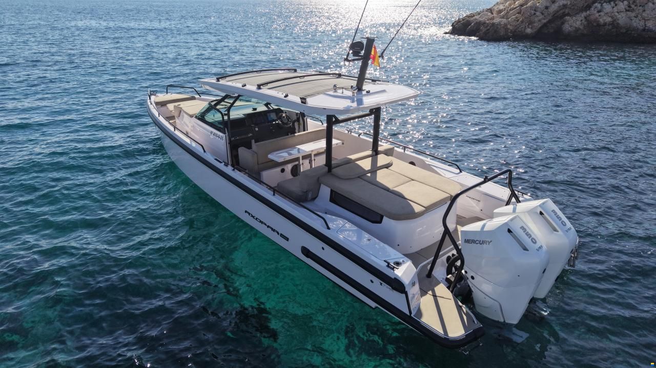 Axopar 37 Sun-Top