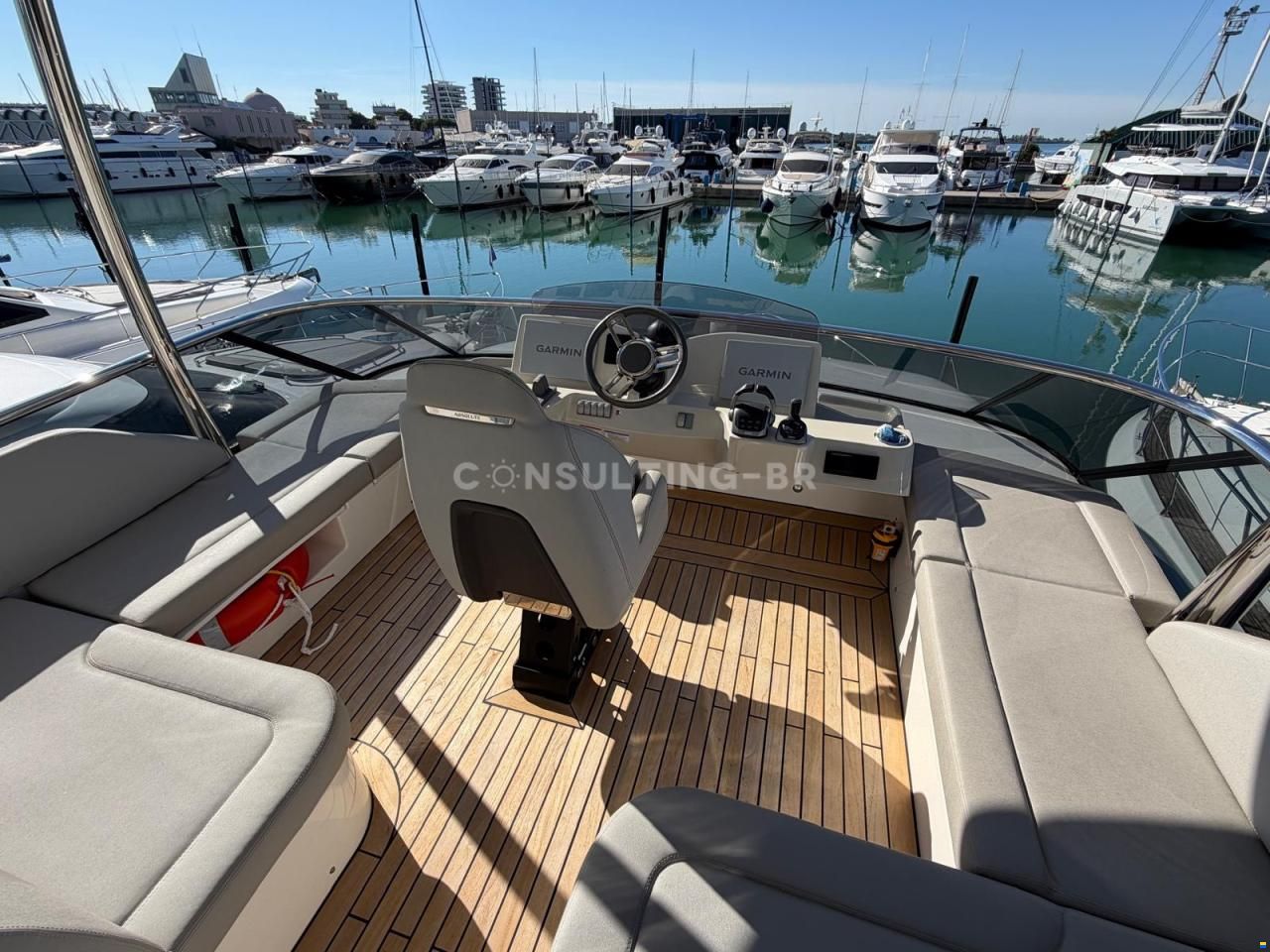 Absolute Navetta 52