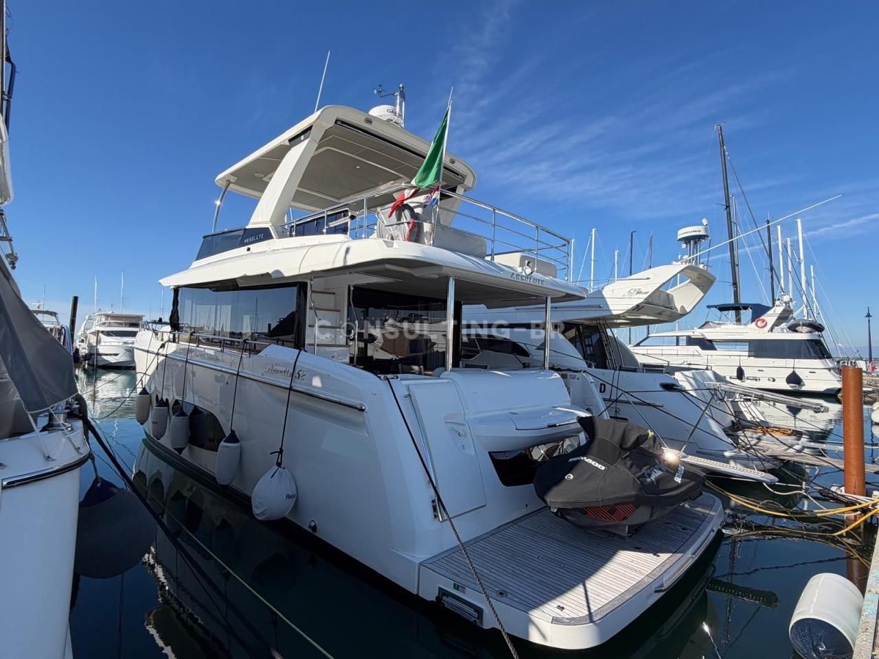 Absolute Navetta 52