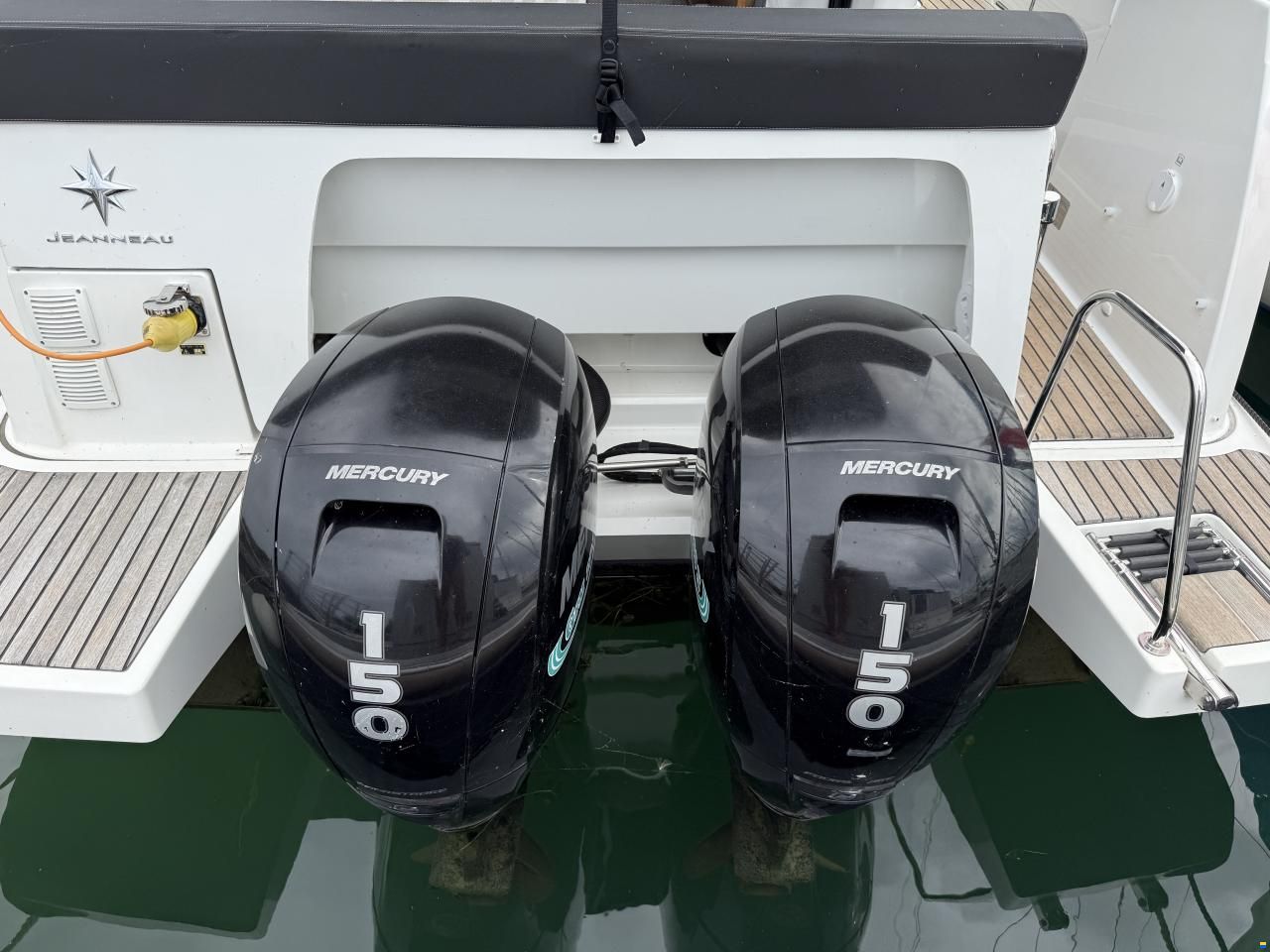 Jeanneau Merry Fisher 895 HB