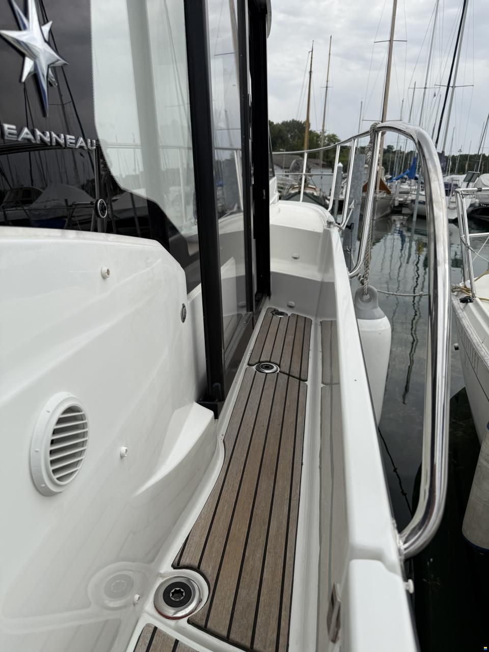 Jeanneau Merry Fisher 895 HB