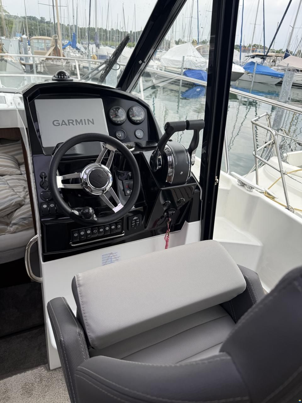 Jeanneau Merry Fisher 895 HB