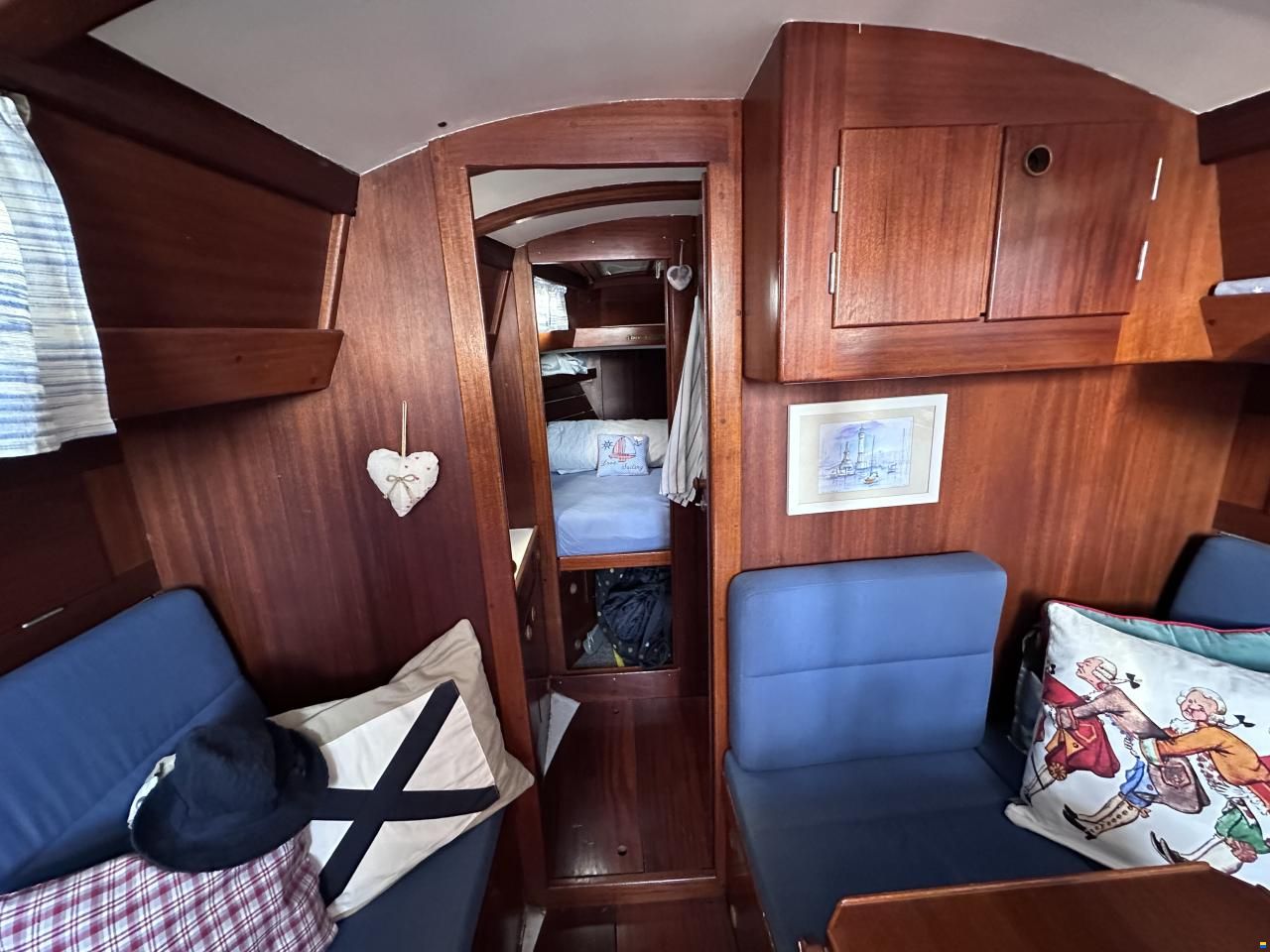 Hallberg-Rassy Mistral 33