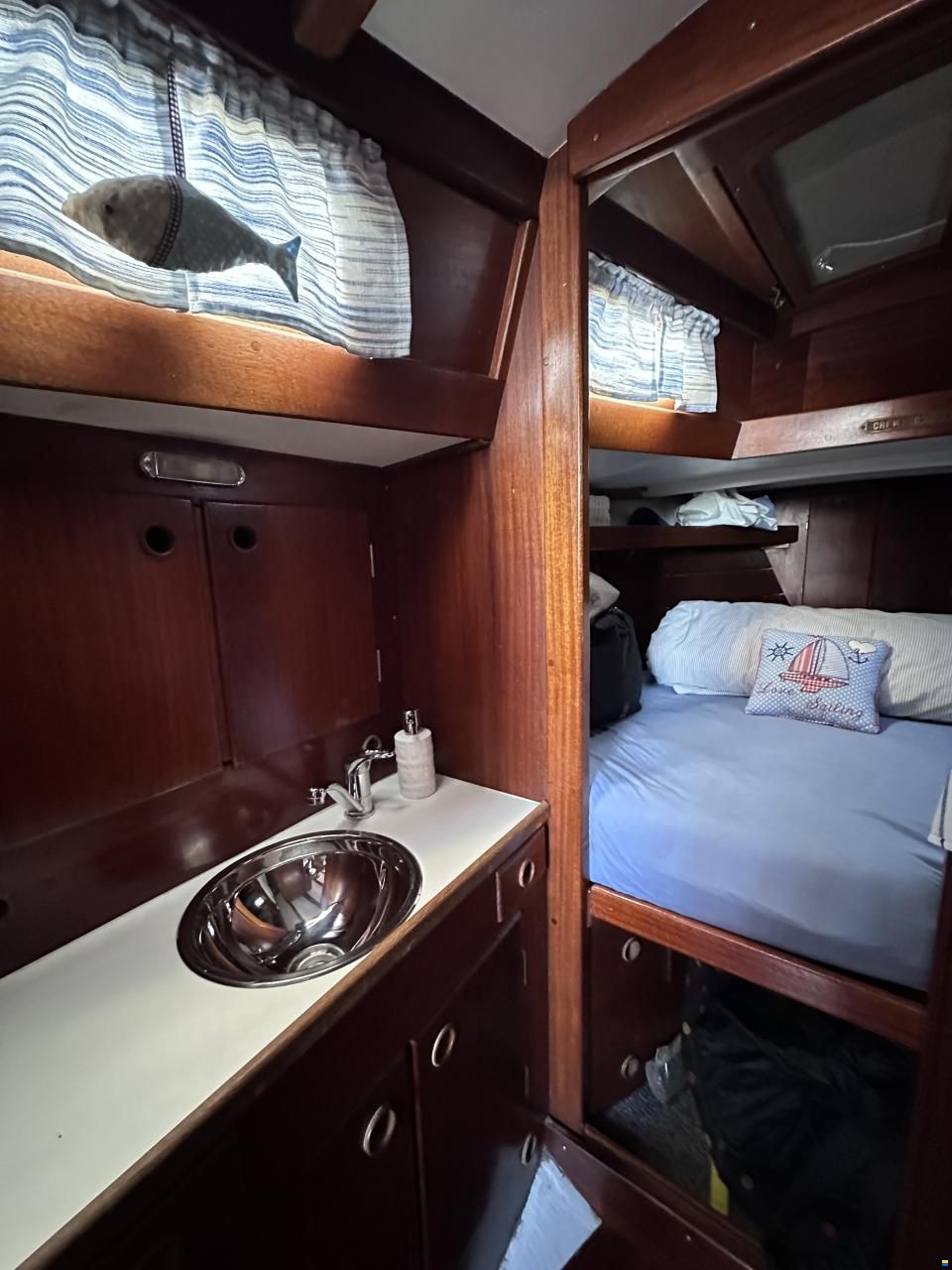 Hallberg-Rassy Mistral 33