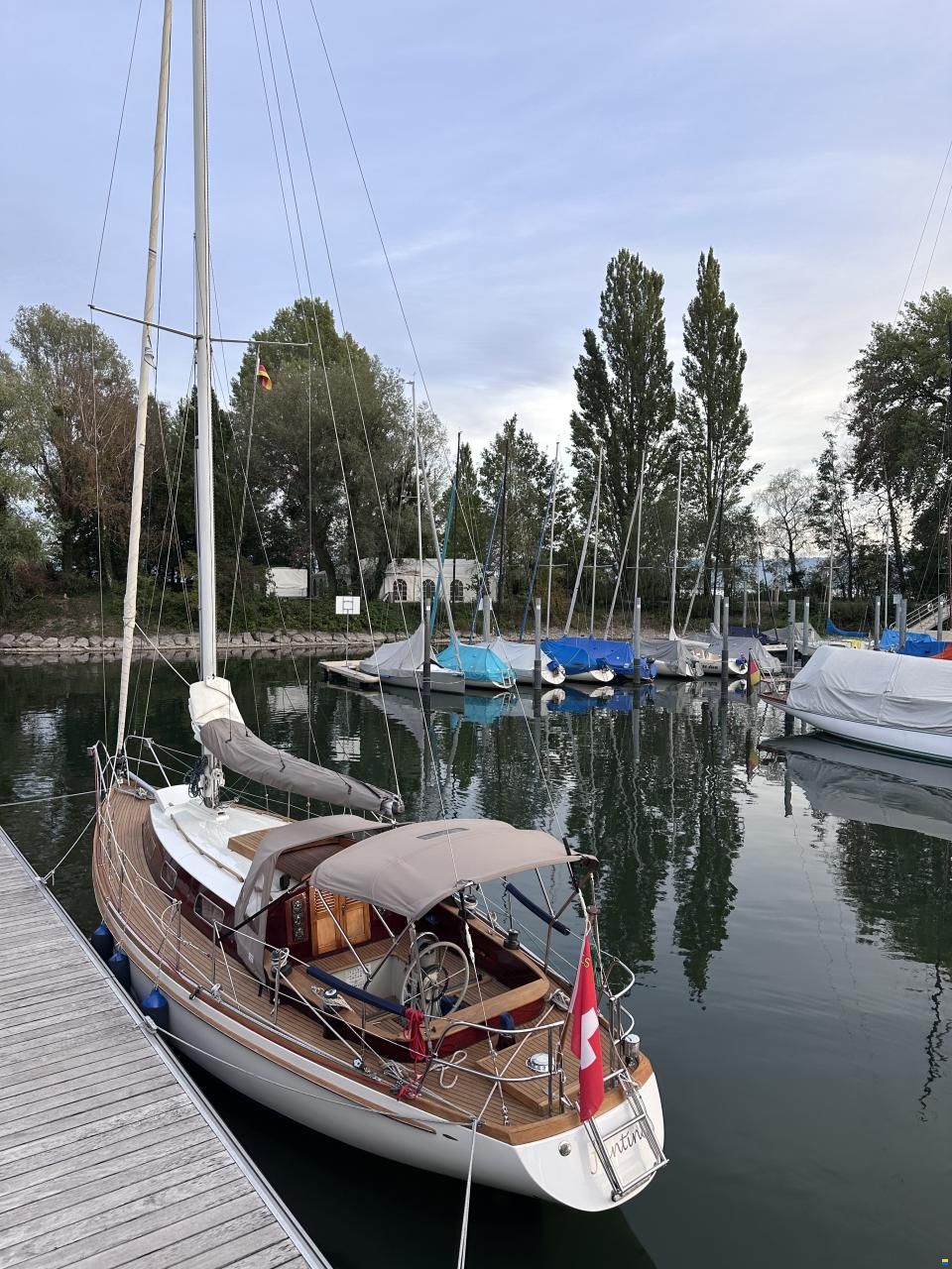 Hallberg-Rassy Mistral 33
