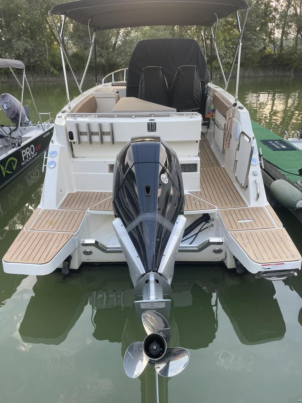 Quicksilver Sundeck 805 Activ