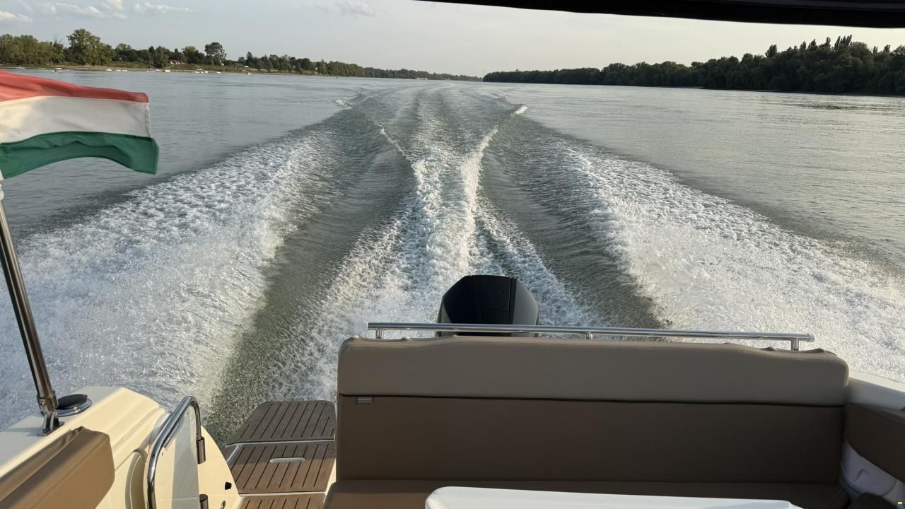 Quicksilver Sundeck 805 Activ