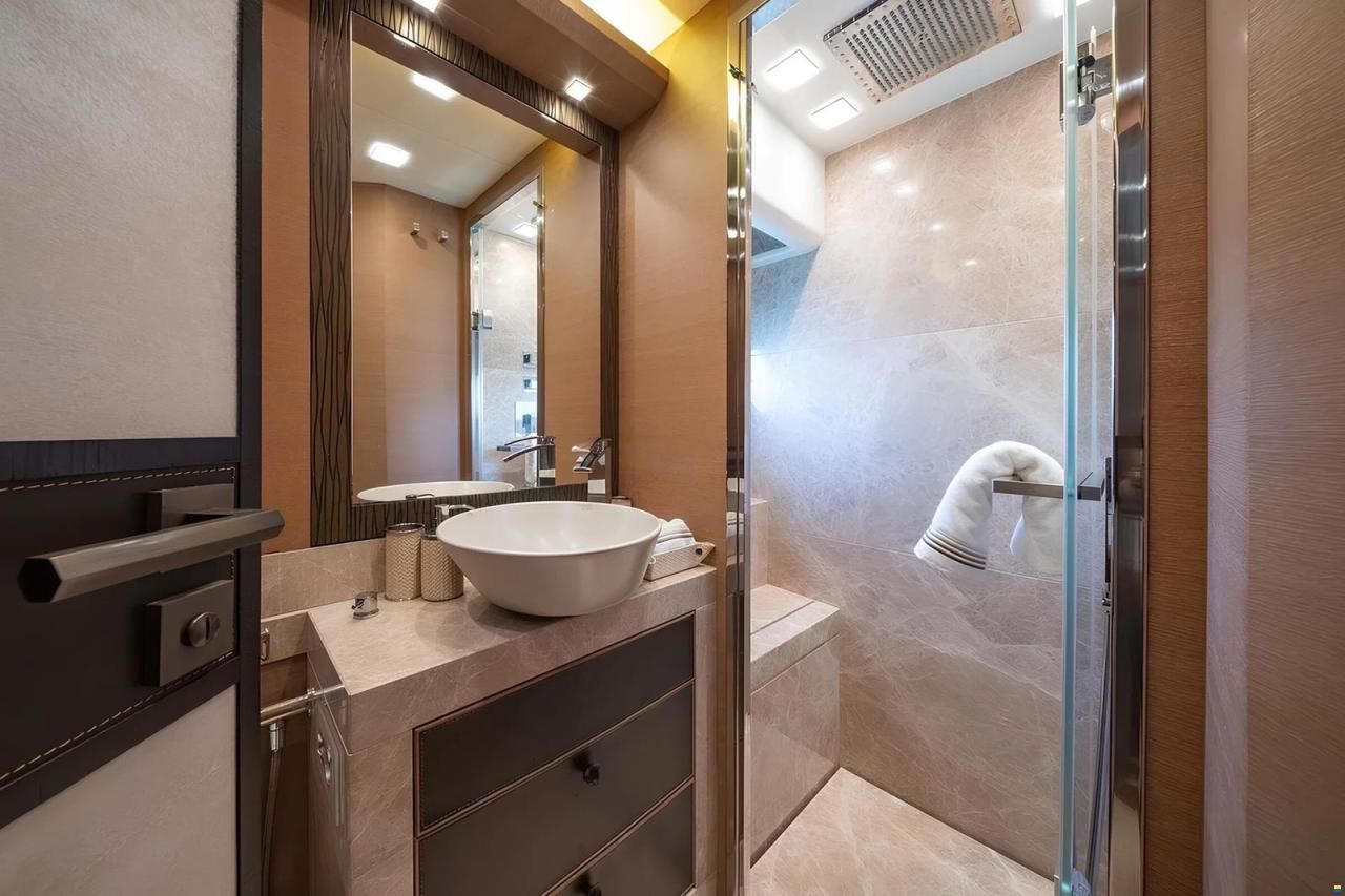 Monte Carlo Yachts Monte Carlo 86