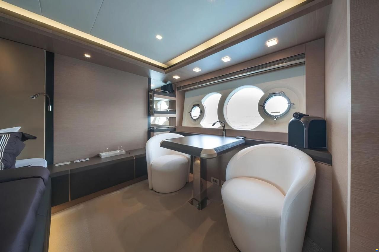 Monte Carlo Yachts Monte Carlo 86