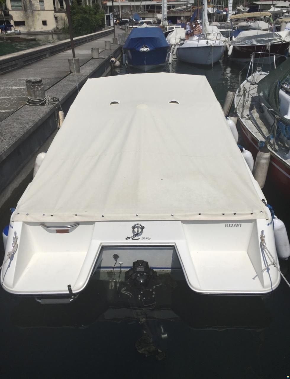 Sea Ray 200 Cuddy Cabin