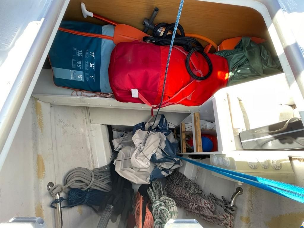 Jeanneau 53