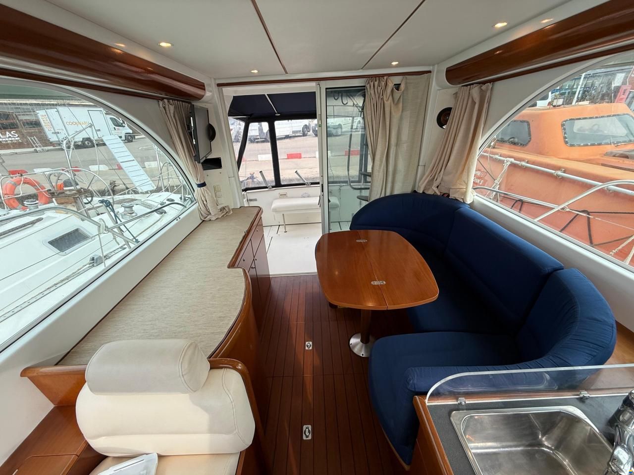 Beneteau Antares 9.80 Fly