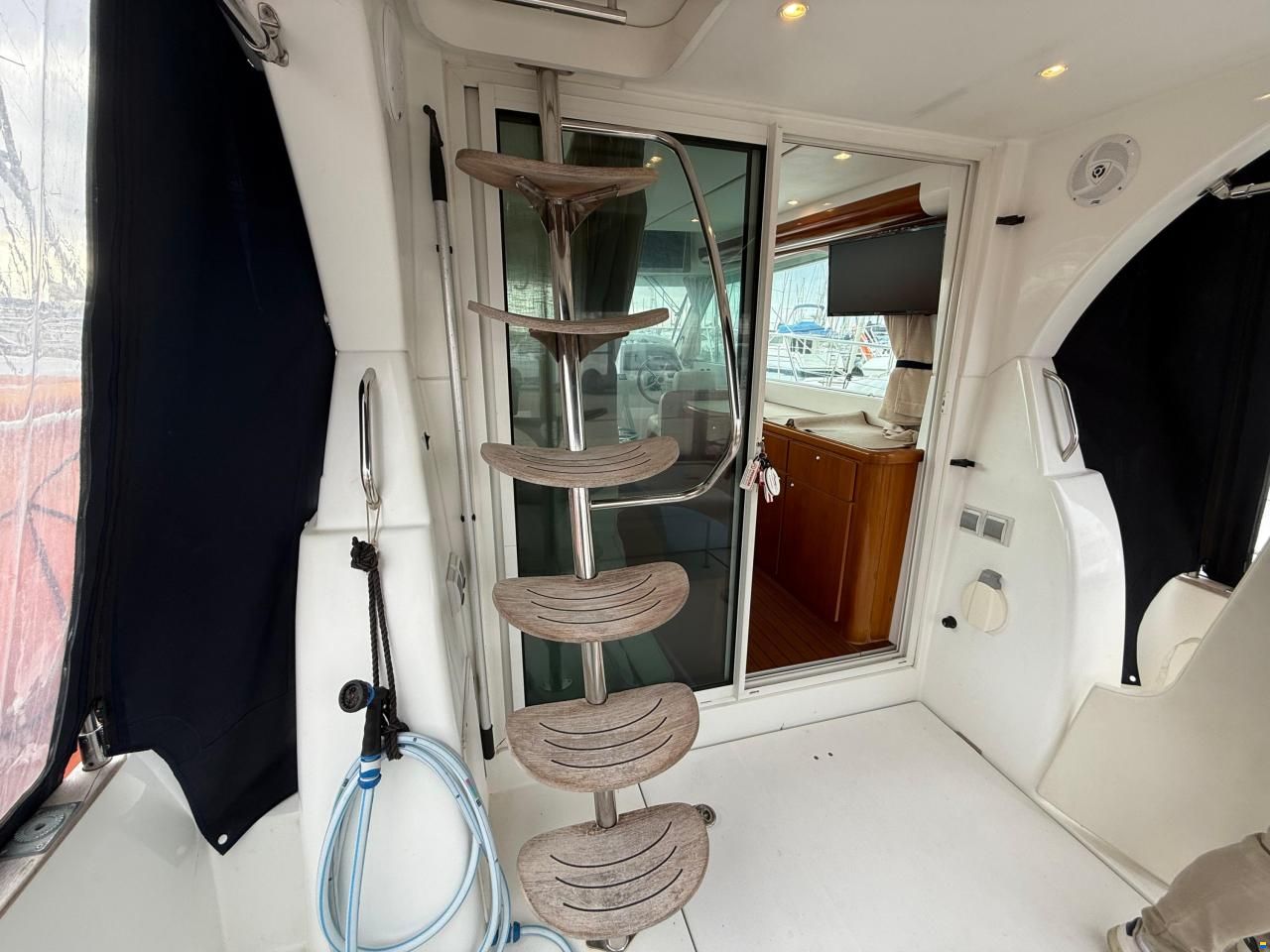 Beneteau Antares 9.80 Fly
