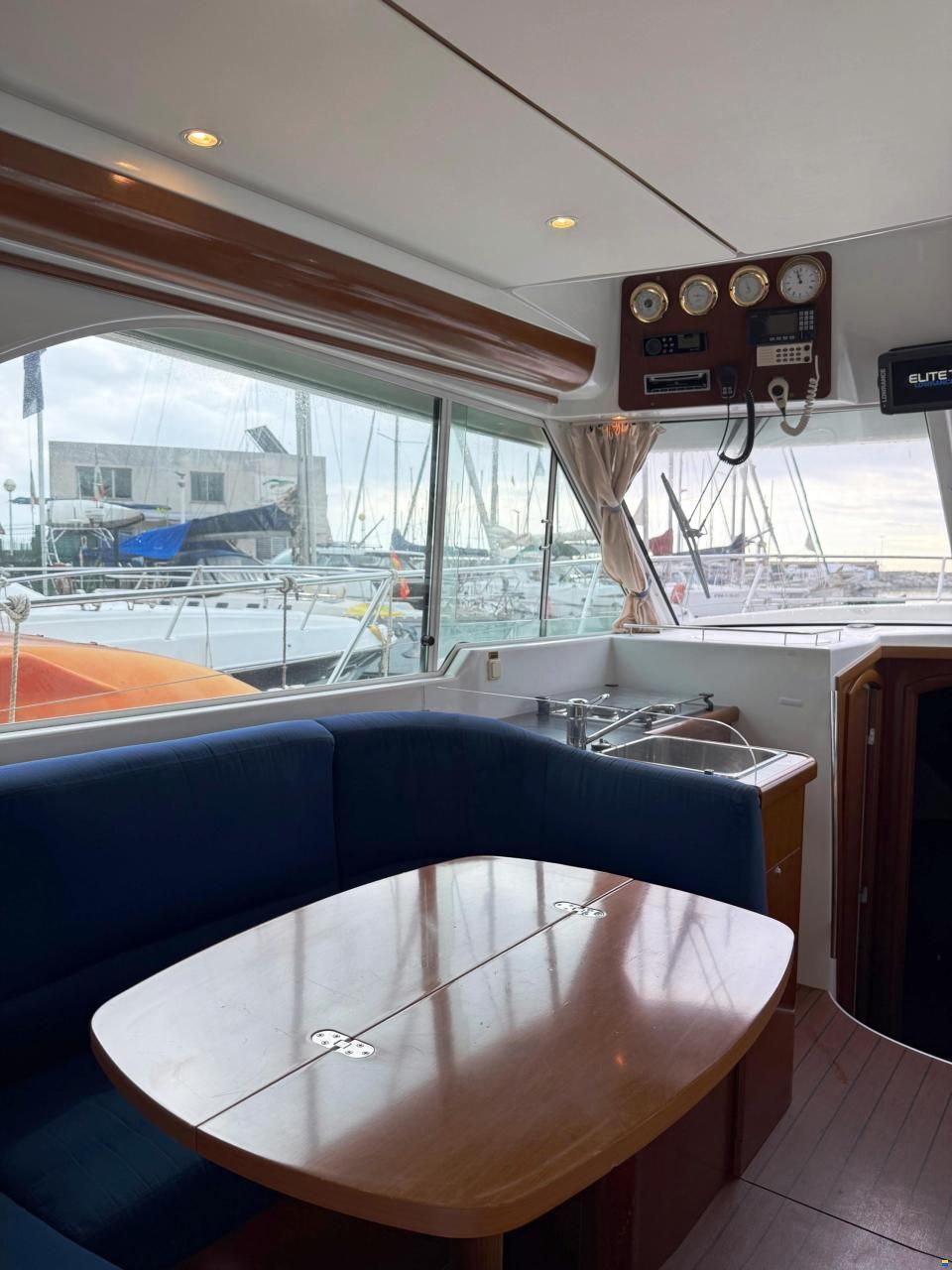 Beneteau Antares 9.80 Fly