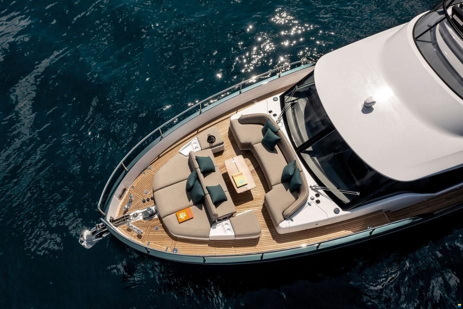Azimut Magellano 60