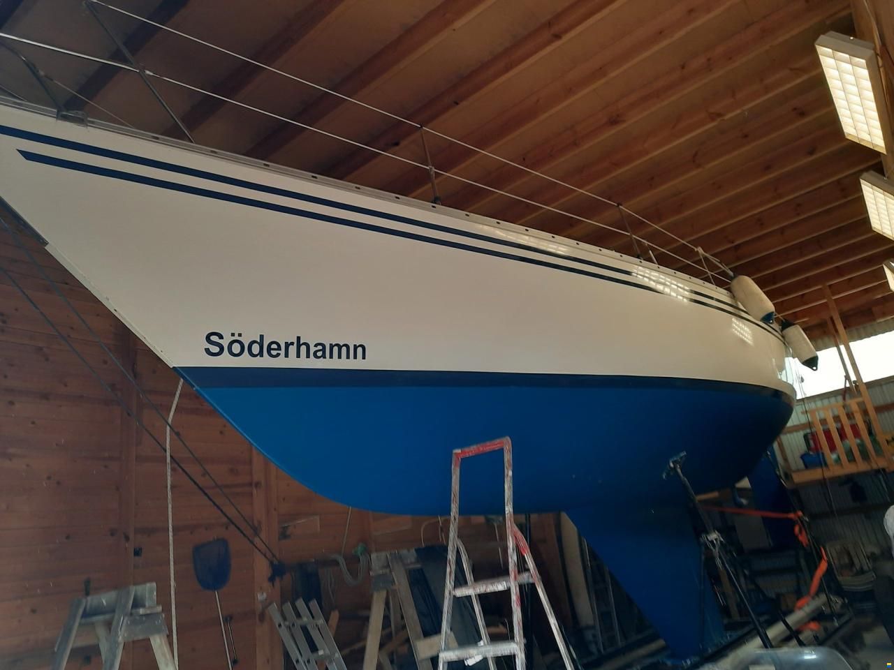 Sweden Yachts 38