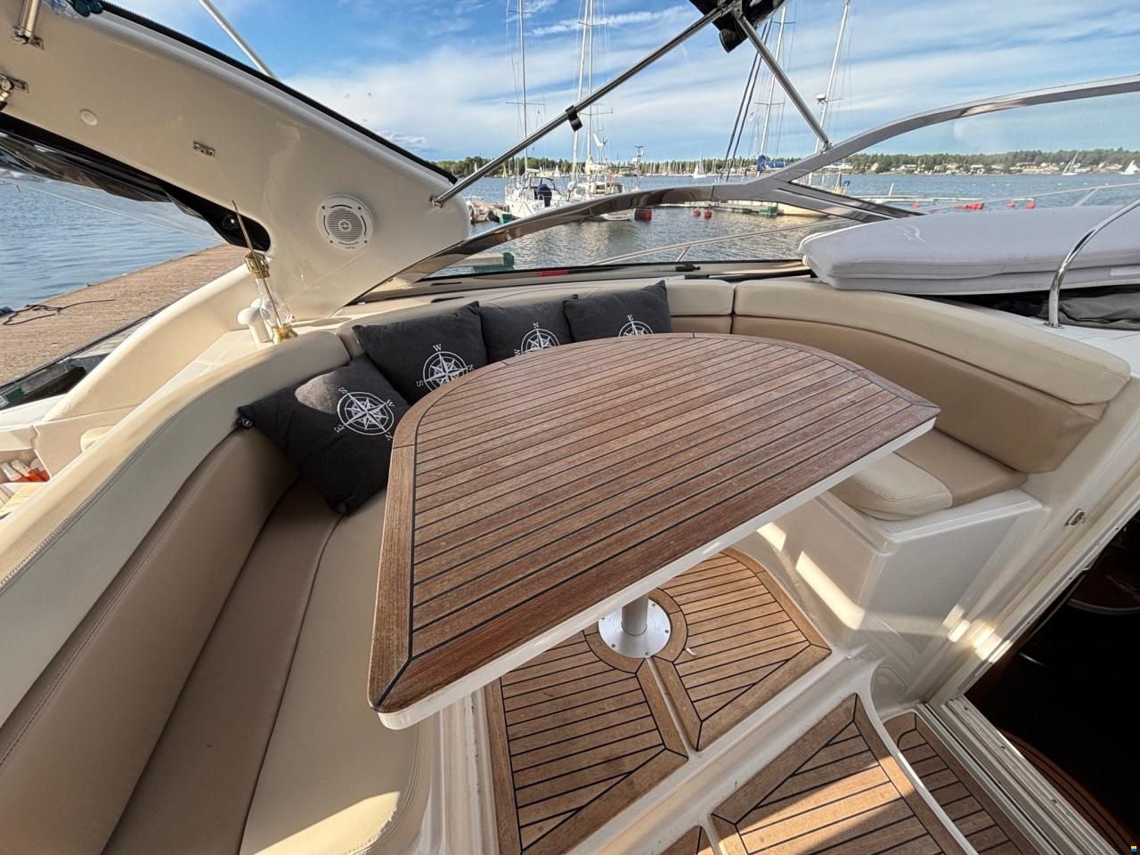 Regal 4160