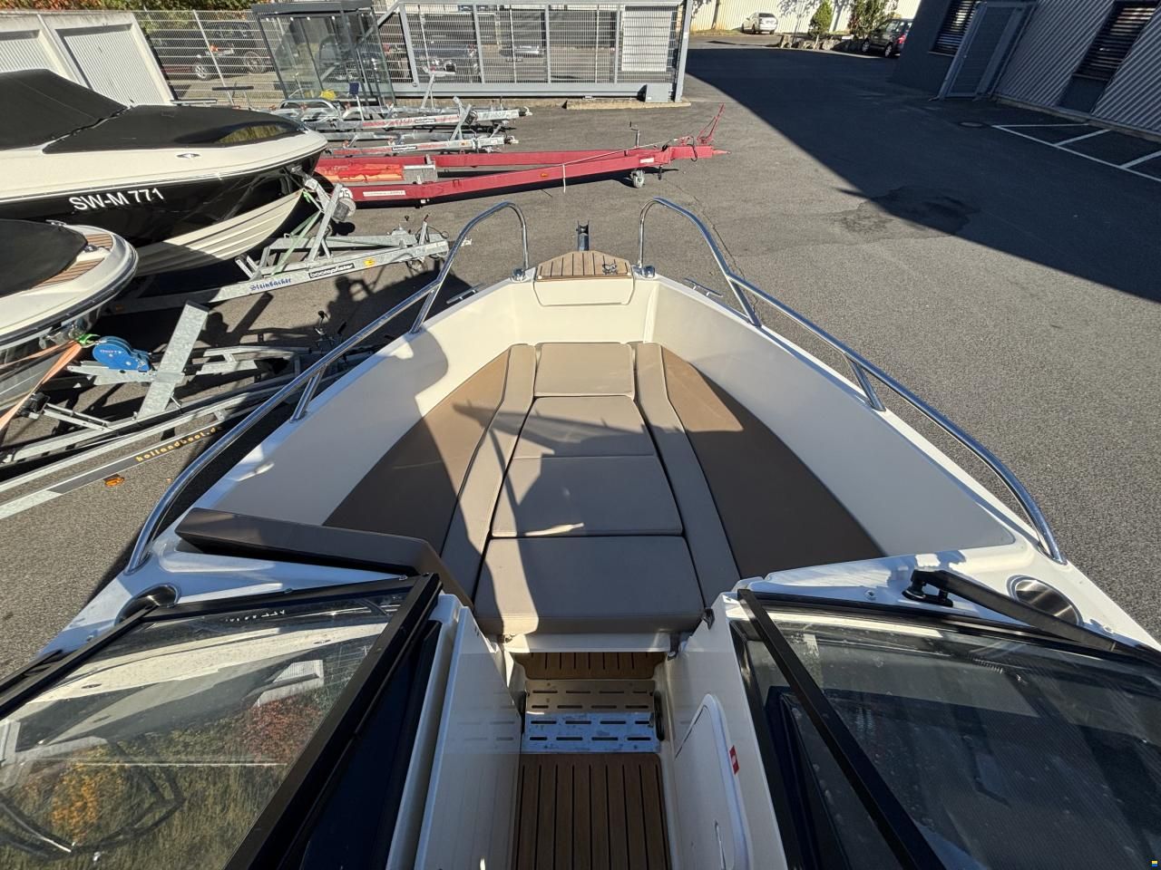 Quicksilver Activ 605 Bowrider